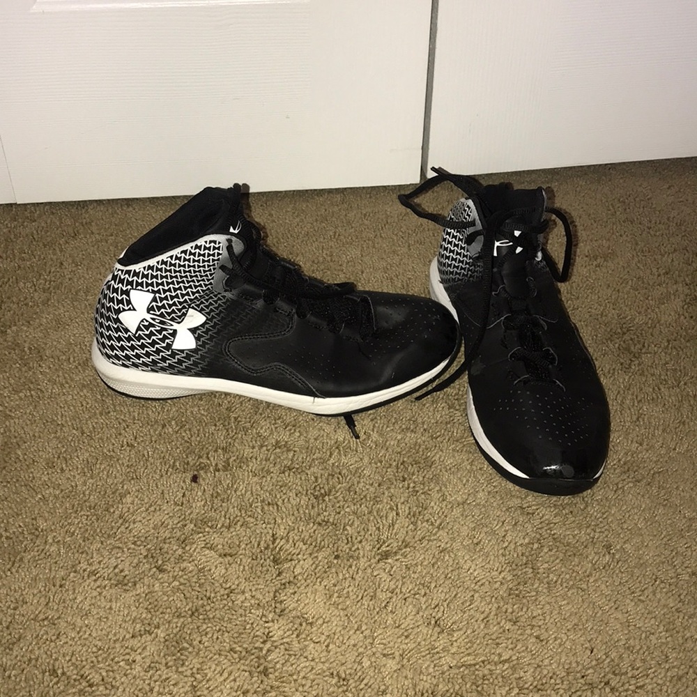 basketball shoes